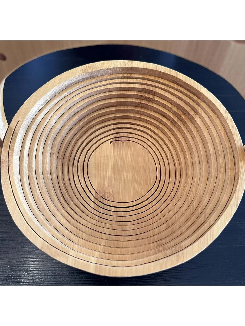 Frog Shaped Collapsible Bamboo Fruit Basket Folding Serving Bowl, EUC